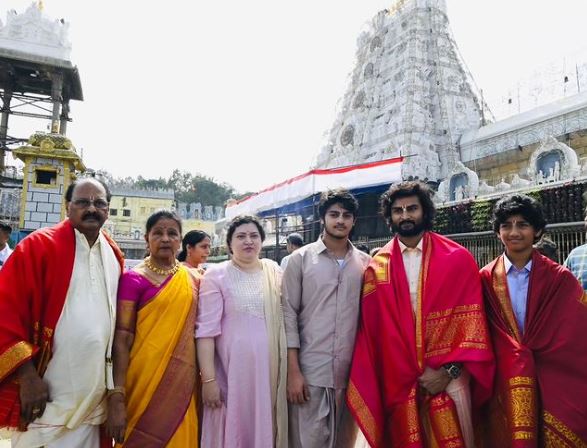 sudheer babu with his parents wife & sons